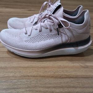 Under Armour Women's Flow Synchronicity Retro Pink